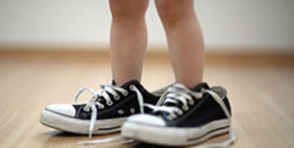 Giftige Schadstoffe in Lauflern- und Krabbelschuhen Giftige Schadstoffe in Lauflern- und Krabbelschuhen