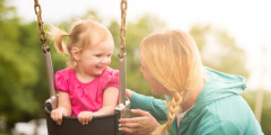 Den richtigen Babysitter findern Den richtigen Babysitter findern