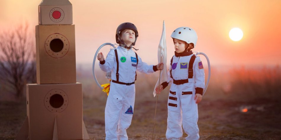 50 Jahre Mondlandung für kleine Astronautinnen und Raumfahrer 50 Jahre Mondlandung für kleine Astronautinnen und Raumfahrer