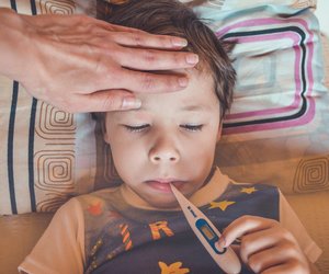 Ab wann hat man Fieber? So reguliert der Körper deine Temperatur