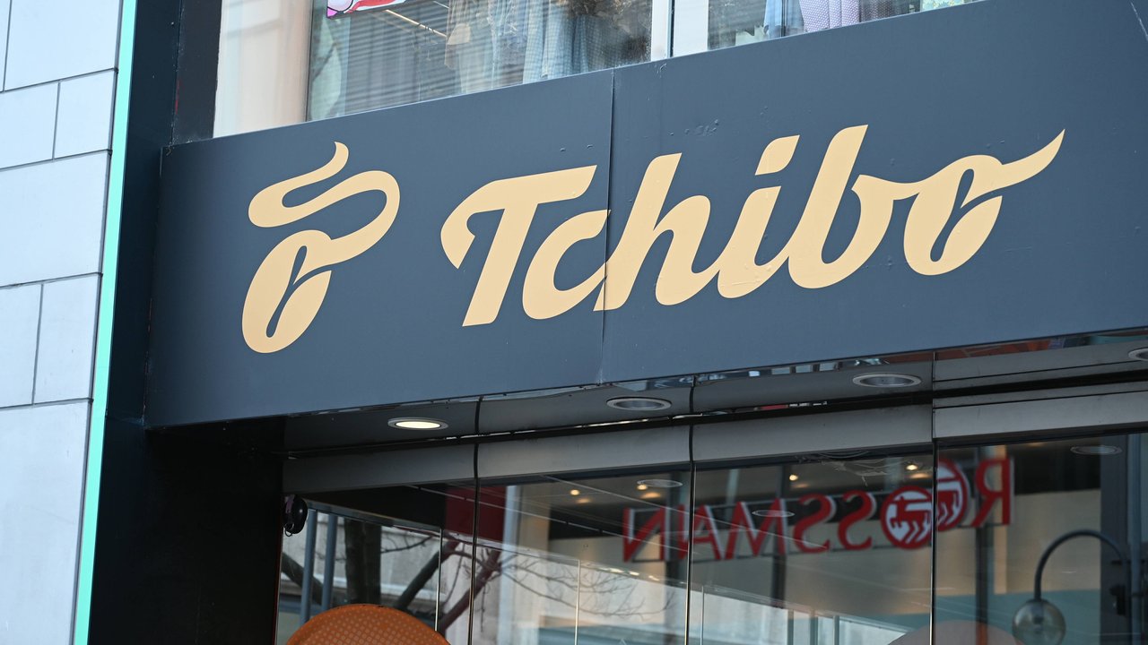 Besteckkorb von Tchibo shoppen, für Gartenparty oder Picknick. Besteckkorb von Tchibo shoppen, für Gartenparty oder Picknick.