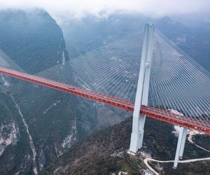 Schwindelerregend: Das ist die höchste Brücke der Welt