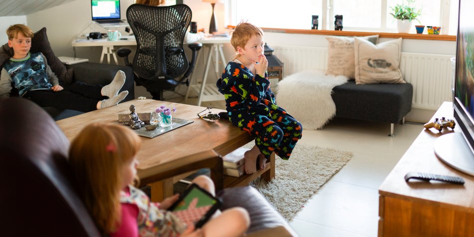 Kinderbetreuung: Bis zu 20 Wochen Lohnersatz für Eltern Kinderbetreuung: Bis zu 20 Wochen Lohnersatz für Eltern