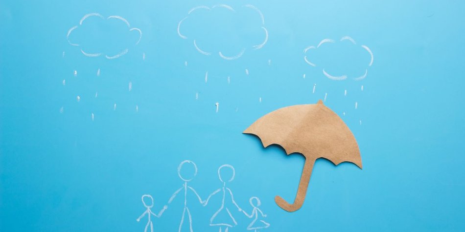 Verhaltensregeln bei Gewitter: Was tun bei Blitz und Donner? Verhaltensregeln bei Gewitter: Was tun bei Blitz und Donner?