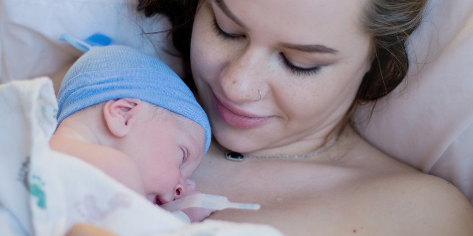 Erste Mutter mit Corona gebärt Baby – So geht es ihm Erste Mutter mit Corona gebärt Baby – So geht es ihm