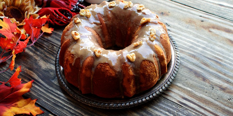 Kürbiskuchen backen: Herbstlicher Kürbis-Gugelhupf Kürbiskuchen backen: Herbstlicher Kürbis-Gugelhupf