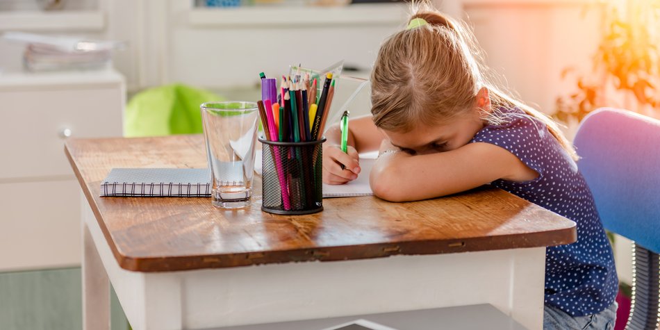 Schlechte Noten nach dem Übertritt: 9 Tipps gegen die Überforderung Schlechte Noten nach dem Übertritt: 9 Tipps gegen die Überforderung