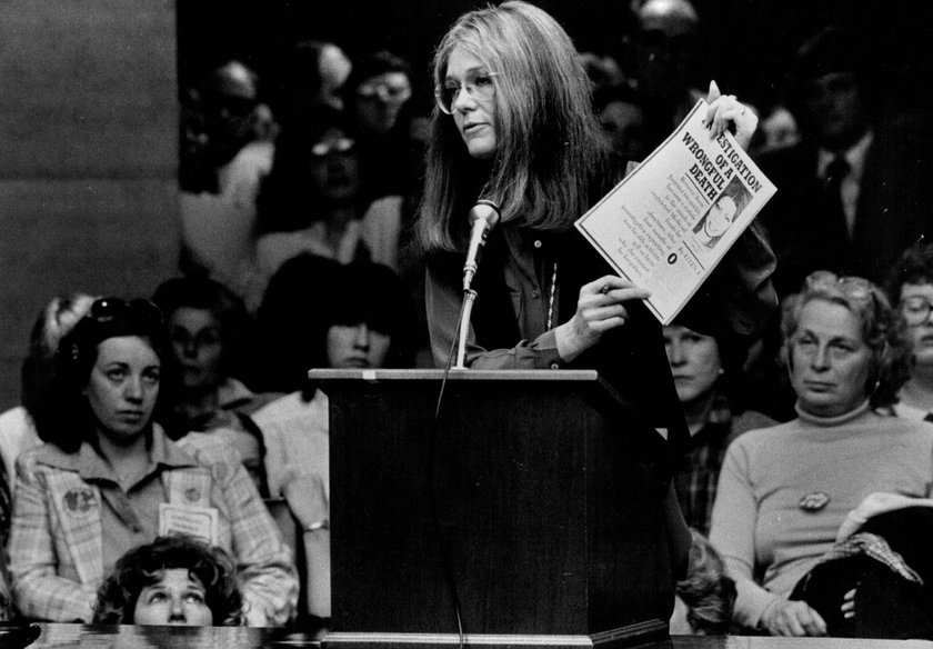 Boomer Fashion: Gloria Steinem Boomer Fashion: Gloria Steinem