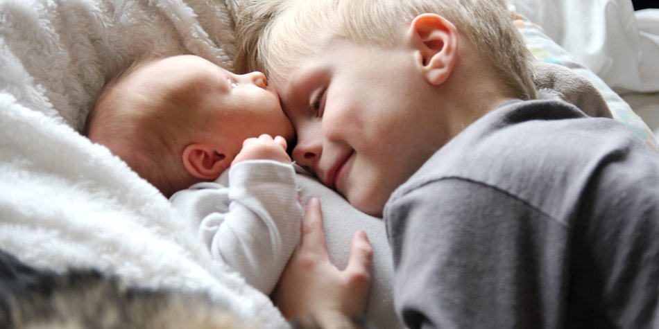 Geschwisterkurse: Wenn das zweite Baby kommt Geschwisterkurse: Wenn das zweite Baby kommt
