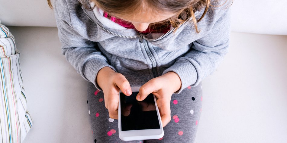 Gefährlicher Trend: unter solchem Druck stehen Mädchen in den sozialen Netzwerken Gefährlicher Trend: unter solchem Druck stehen Mädchen in den sozialen Netzwerken