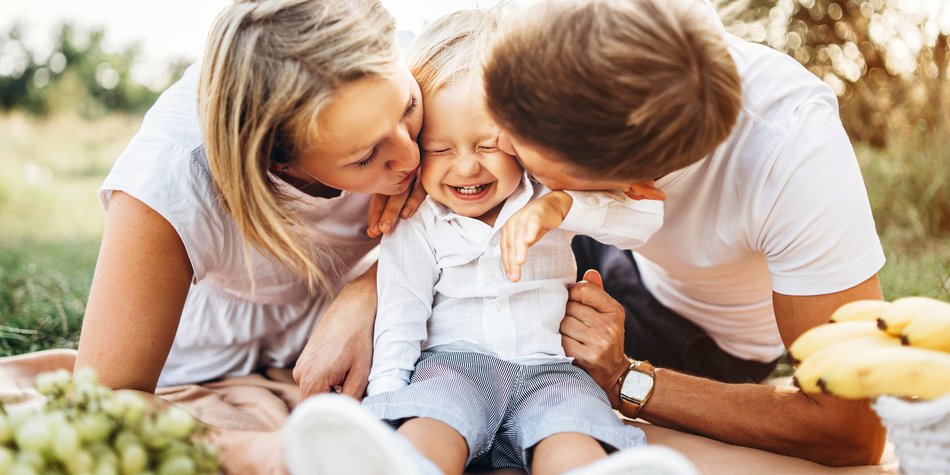 Statistik über Berufstätigkeit: In immer mehr Familien arbeiten beide Partner Statistik über Berufstätigkeit: In immer mehr Familien arbeiten beide Partner