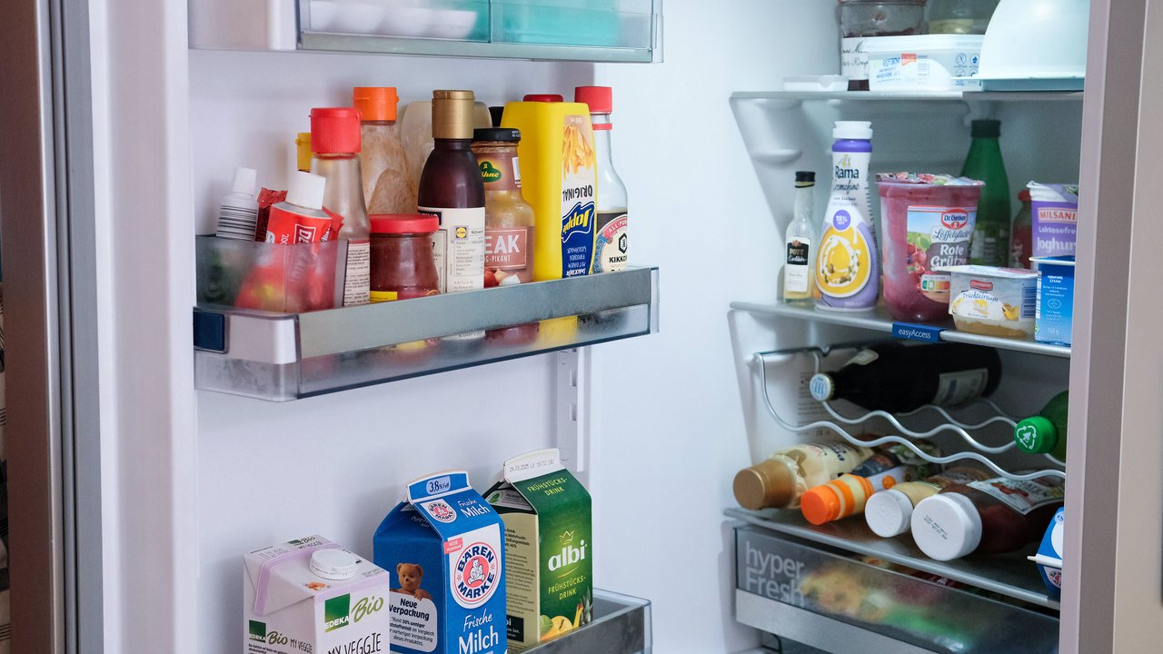 Tee im Kühlschrank als Geruchneutralisator Tee im Kühlschrank als Geruchneutralisator