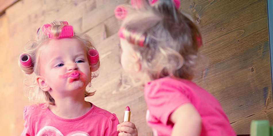 Mutter warnt: Finger weg von billiger Kinderschminke! Mutter warnt: Finger weg von billiger Kinderschminke!