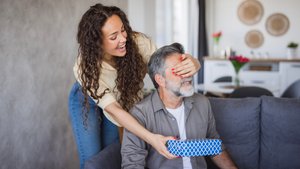 Papa, ich hab dich lieb! 13 zauberhafte Geschenk-Ideen für euren Vater