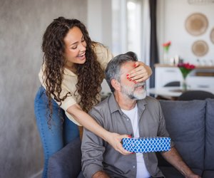 Papa, ich hab dich lieb! 13 zauberhafte Geschenk-Ideen für euren Vater