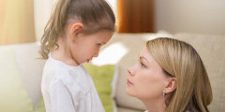 5 Anzeichen dafür, dass Sie Ihr Kind überbehüten 5 Anzeichen dafür, dass Sie Ihr Kind überbehüten