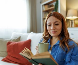 Diese 15 Taschenbücher dominieren gerade die SPIEGEL‑Bestsellerliste