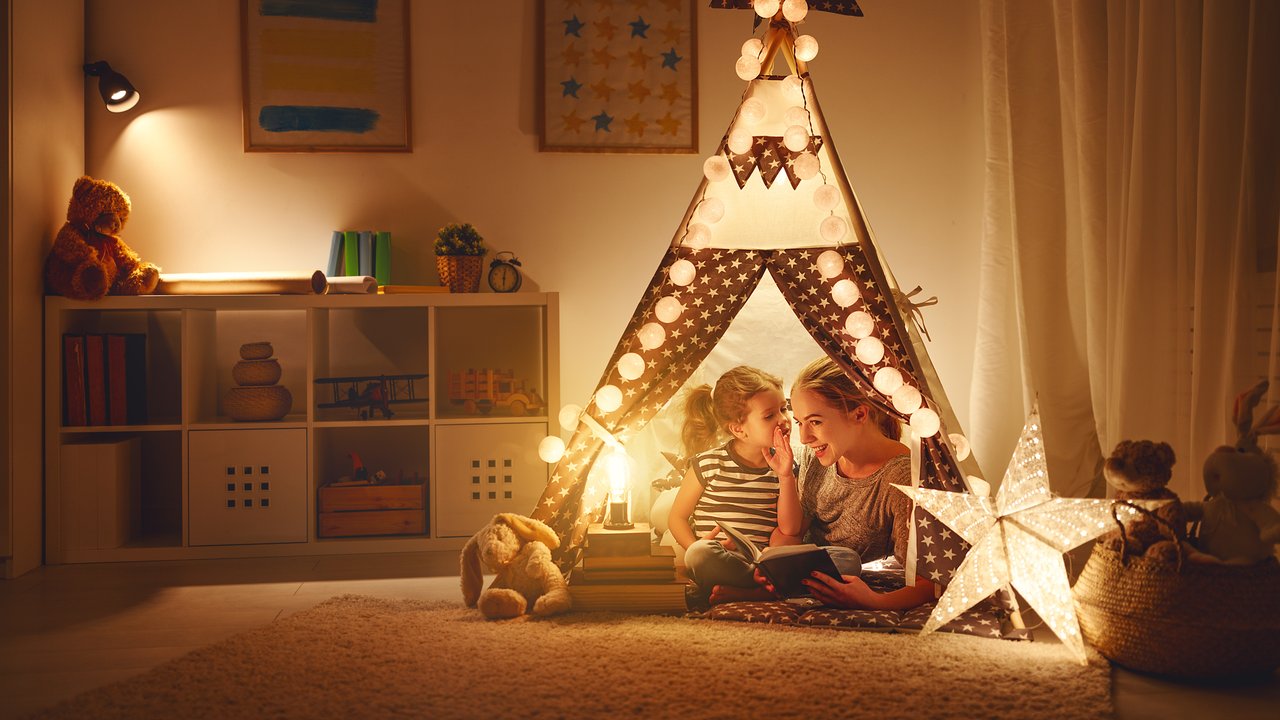 Die größten Stromfresser im Kinderzimmer: So könnt ihr jetzt Energie und Geld sparen