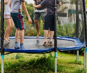 Dieses ebenerdige Trampolin von Tchibo ist praktisch und macht richtig Spaß