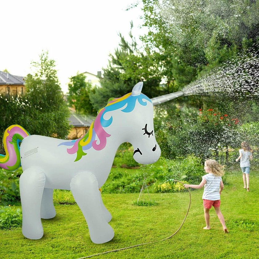 XXL Einhorn-Sprinkler mit glücklichen Kindern