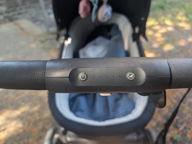 Cybex e-Gazelle s - Motor- und Wiegefunktion Cybex e-Gazelle s - Motor- und Wiegefunktion