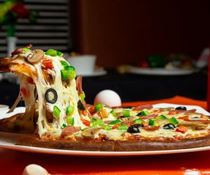 Pizza aufwärmen: So bleibt deine Pizza knusprig