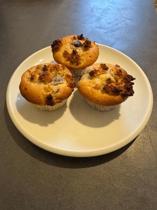 Thermomix TM 7 - Kirsch-Marzipan-Muffins Thermomix TM 7 - Kirsch-Marzipan-Muffins