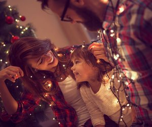 Schöne Familienfotos zu Weihnachten: 10 wertvolle Tipps von einer Fotografin