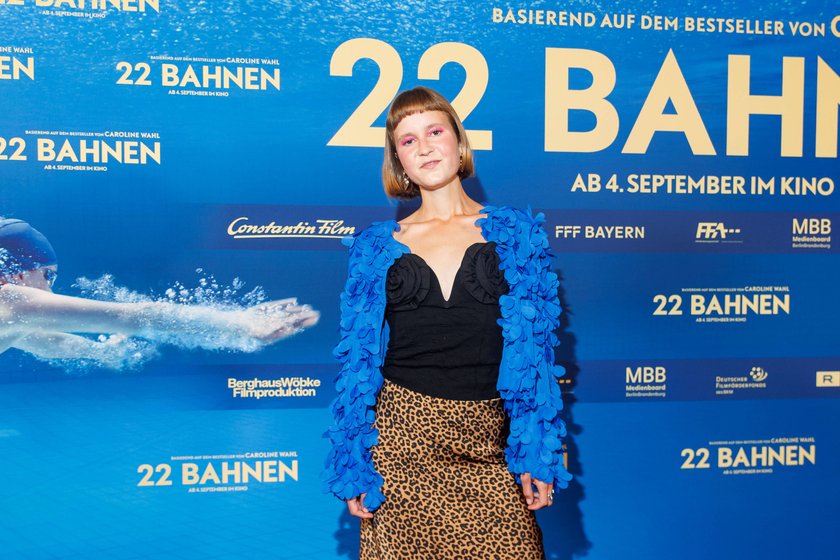 Caroline Wahl Caroline Wahl