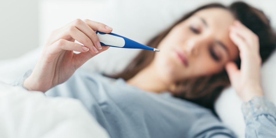 Kindbettfieber: Bei diesen Symptomen sofort zum Arzt Kindbettfieber: Bei diesen Symptomen sofort zum Arzt