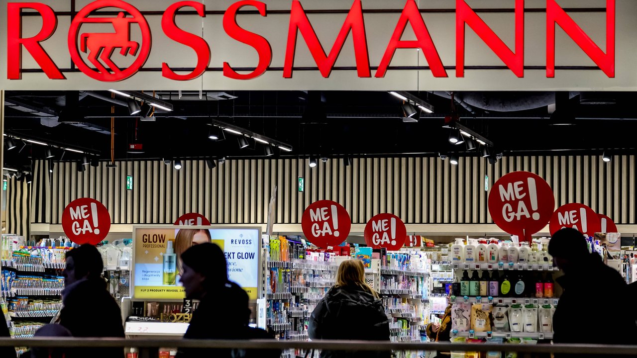 Bei Rossmann gibt es jetzt ein tolles Gadget für „Paw Patrol“-Fans. Bei Rossmann gibt es jetzt ein tolles Gadget für „Paw Patrol“-Fans.