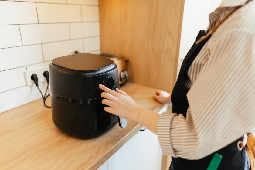 Finger weg! Diese beliebten Speisen werden im Airfryer richtig gefährlich