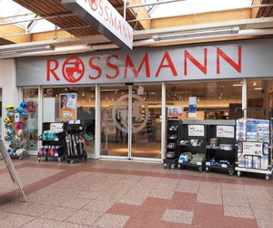 Alle lieben dieses Solarleuchten-Set in Anthrazit von Rossmann für den Garten