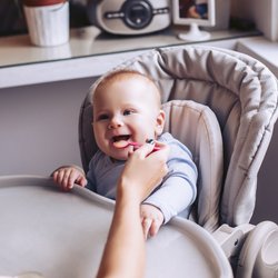 Babynahrung im Check: So testet Stiftung Warentest & das sind die Gewinner