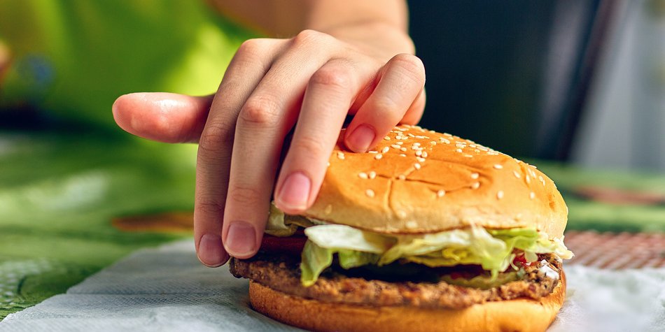 Burger in der Schwangerschaft: Darf ich herzhaft zugreifen? Burger in der Schwangerschaft: Darf ich herzhaft zugreifen?