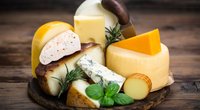 Kann man Käse einfrieren? Diese Sorten dürfen ins Gefrierfach