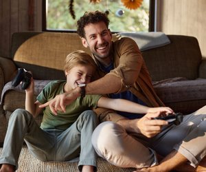 Vorsatz 2026: Mehr Familienzeit - diese 8 Games kannst du mit deinen Kids zocken