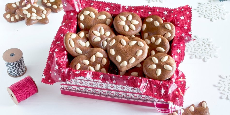 Lebkuchenherzen backen Lebkuchenherzen backen