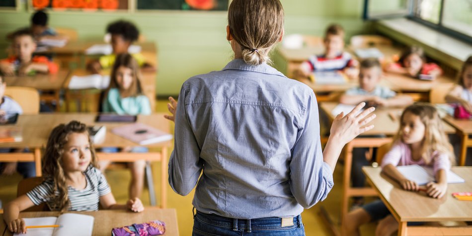 Erschütternde Studie: So häufig erleben Lehrkräfte Gewalt Erschütternde Studie: So häufig erleben Lehrkräfte Gewalt