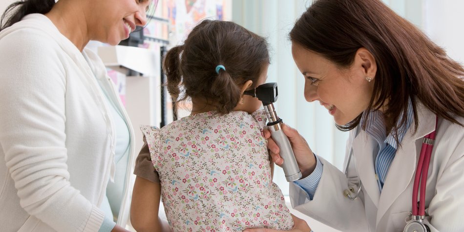 Symptome bei Paukenerguss und einzuleitende Behandlungsschritte Symptome bei Paukenerguss und einzuleitende Behandlungsschritte