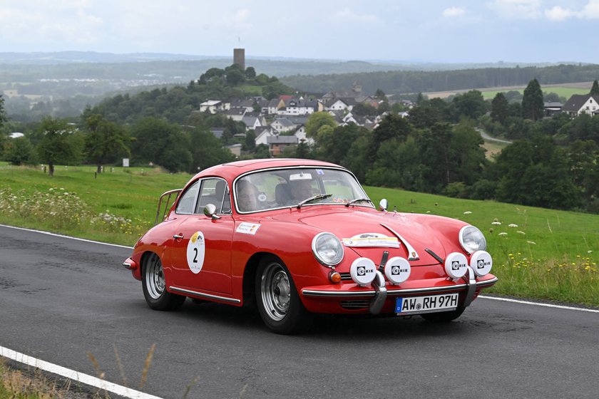 Der Porsche 356 hatte viele Fans. Der Porsche 356 hatte viele Fans.