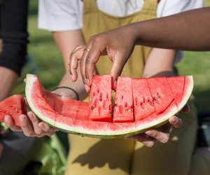 Wassermelone und Stillen: Darf ich die Frucht essen?