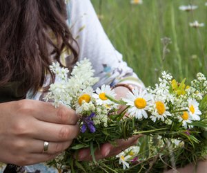 Perfekt für den Sommer: Alle lieben diesen stilvollen Trockenblumenkranz von Butlers