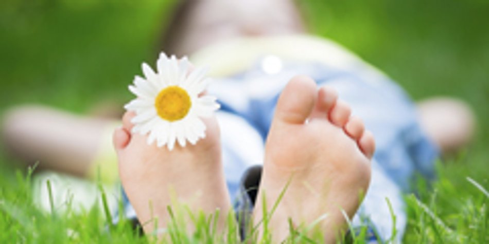 Kinderfüße brauchen Bewegung Kinderfüße brauchen Bewegung