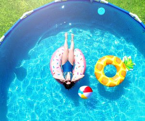 Wassermelonen-Luftmatratze: Dieses Pool-Gadget von Amazon lieben alle