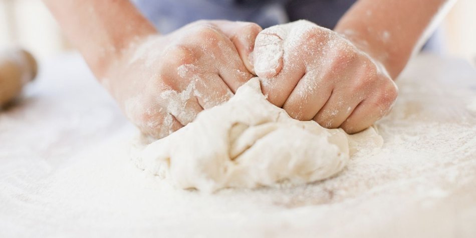 Brötchen backen: 3 knusprige Rezepte Brötchen backen: 3 knusprige Rezepte