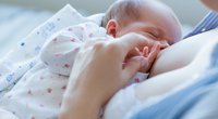 Kolostrum: Was die Vormilch für Babys alles kann