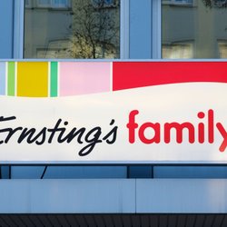 Gute Laune garantiert: Die neue Retro-Vase von Ernsting's family
