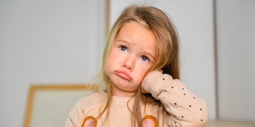 Namens‑Alarm: Diese 15 Mädchen‑Vornamen kommen bei Eltern nicht mehr gut an