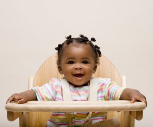 Ab wann dürfen Babys im Hochstuhl sitzen?